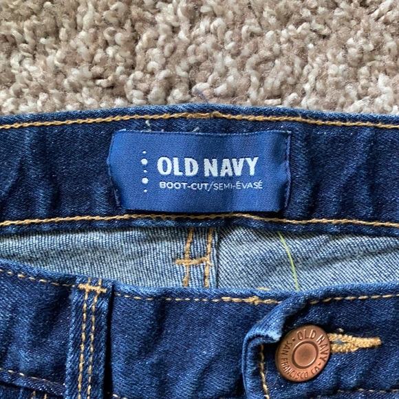 Old Navy Bootcut Jeans | Fit like a 0 - Picture 3 of 4